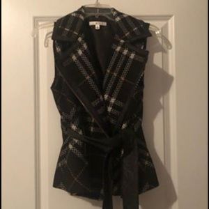 Vest with leather belt